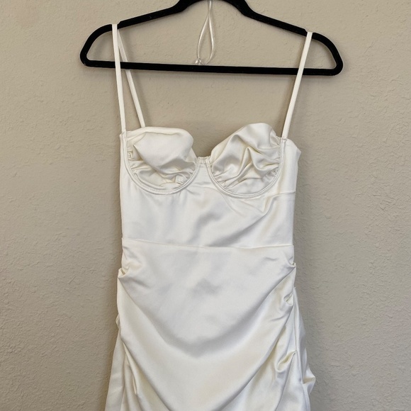 House of CB S PLUS CUP Flora‎ Ivory Satin Corset Dress Size NWOT Small DD - Picture 8 of 14